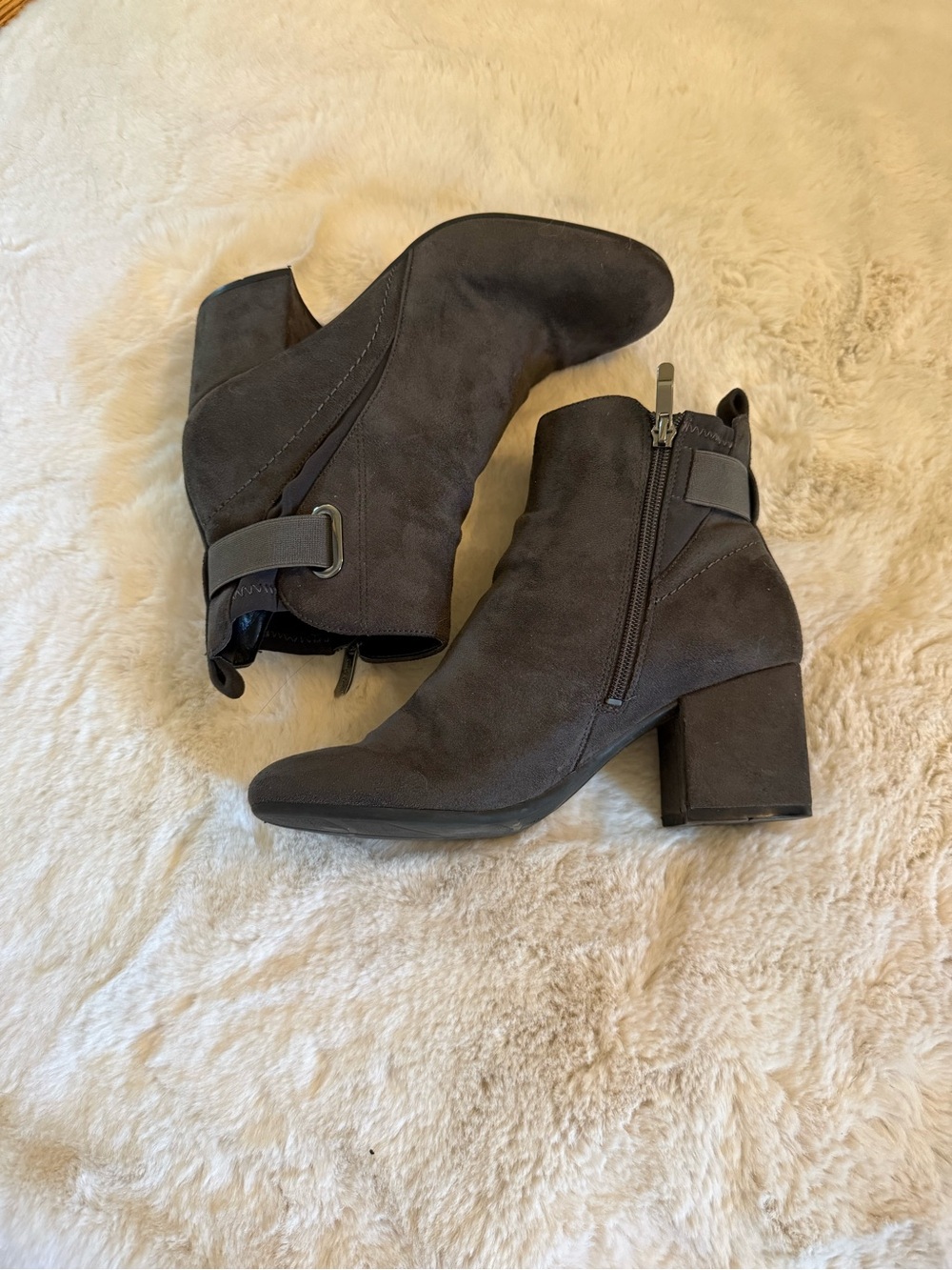 Easy Spirit Dark Gray Suede Ankle Booties with Block Heel - Picture 8 of 9
